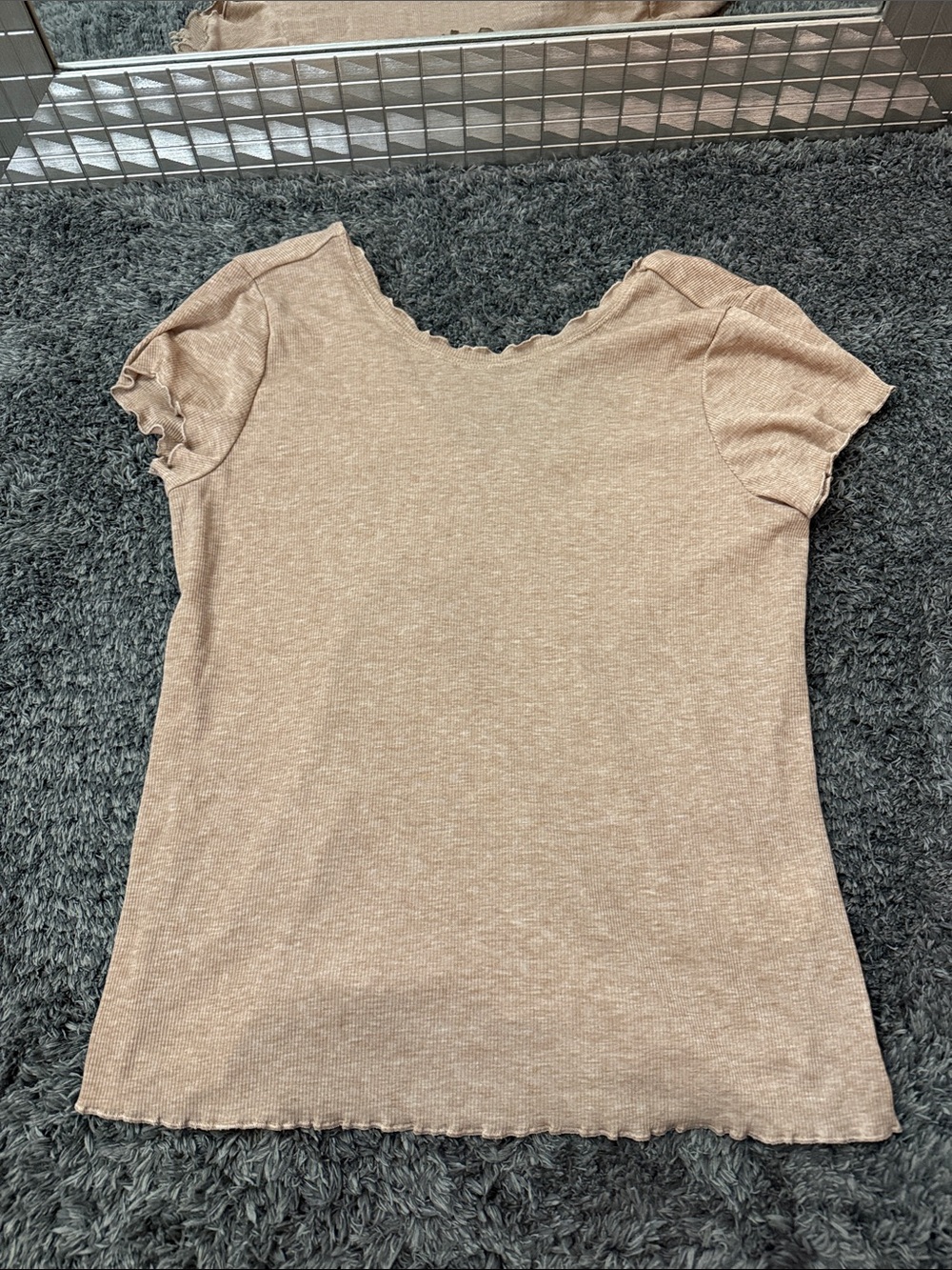 Nike Light Beige Short Sleeve Lettuce-Edge Tee